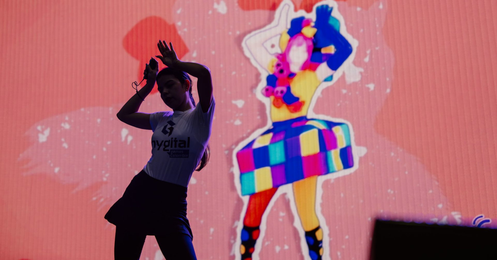 Phygital Dancing. Just Dance